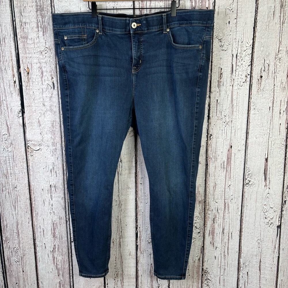 Torrid Bombshell Skinny Premium Stretch Jeans Plus Size‎ 26R Medium Wash Denim